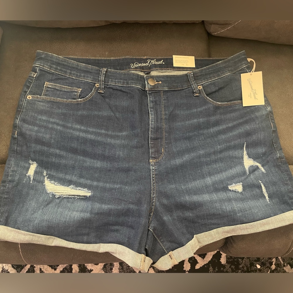 Universal Thread Womens High Rise Distressed Denim Shorts